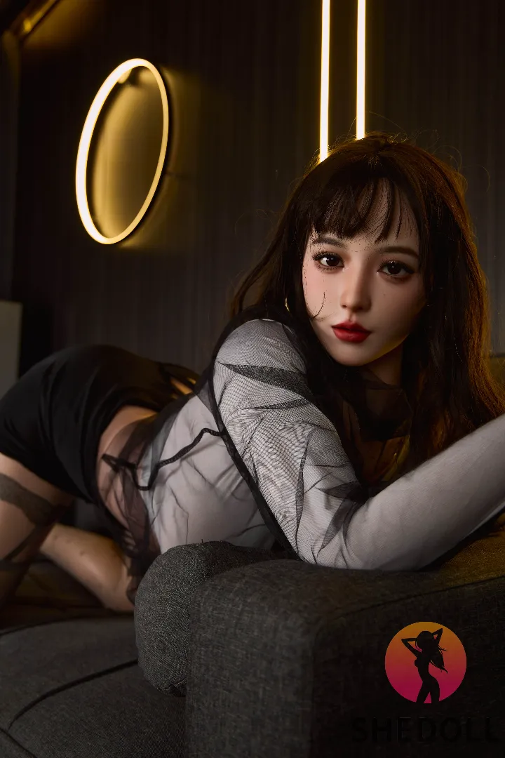 Moony: Patung Seks Silikon 165cm